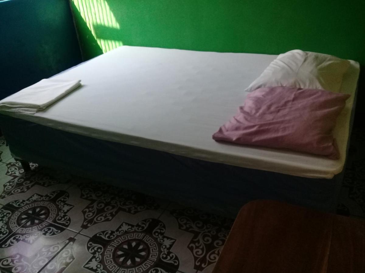 Hostal Maria リバス エクステリア 写真