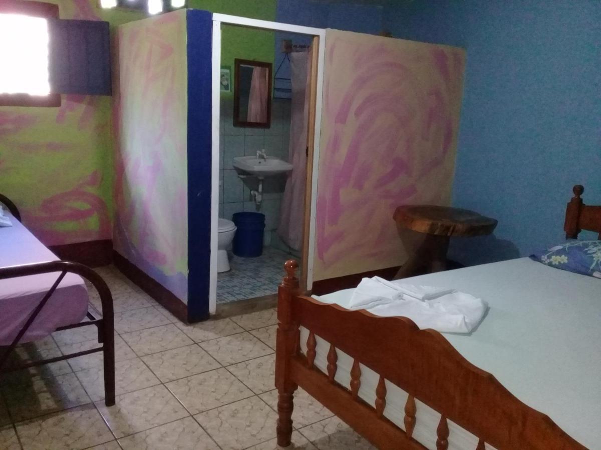 Hostal Maria リバス エクステリア 写真