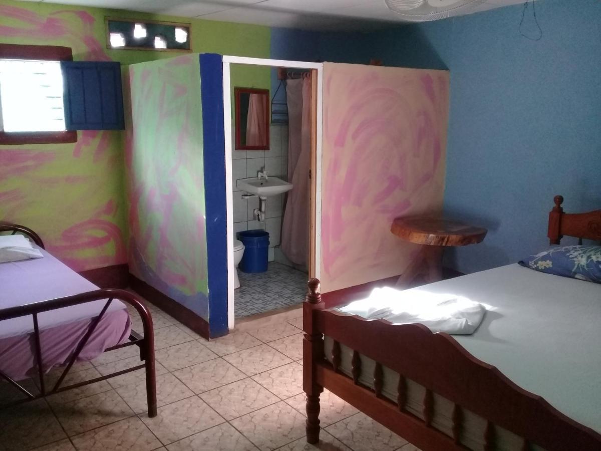 Hostal Maria リバス エクステリア 写真