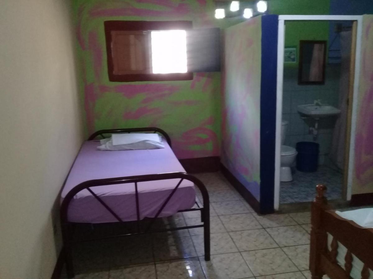 Hostal Maria リバス エクステリア 写真